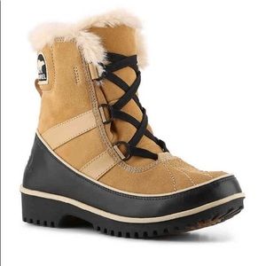 Sorel Tan and Black Winter Boots